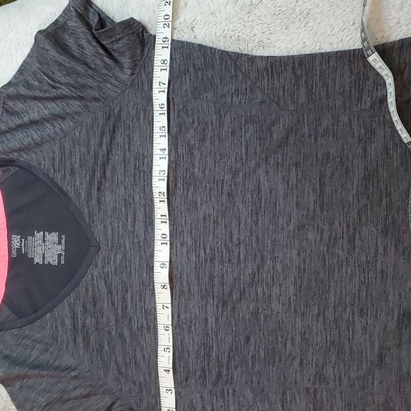 DANSKIN NOW Womens Greystone Heather V-Neck SSleeve Semi-Fitted T-Shirt-EC-Sz L - Picture 13 of 16